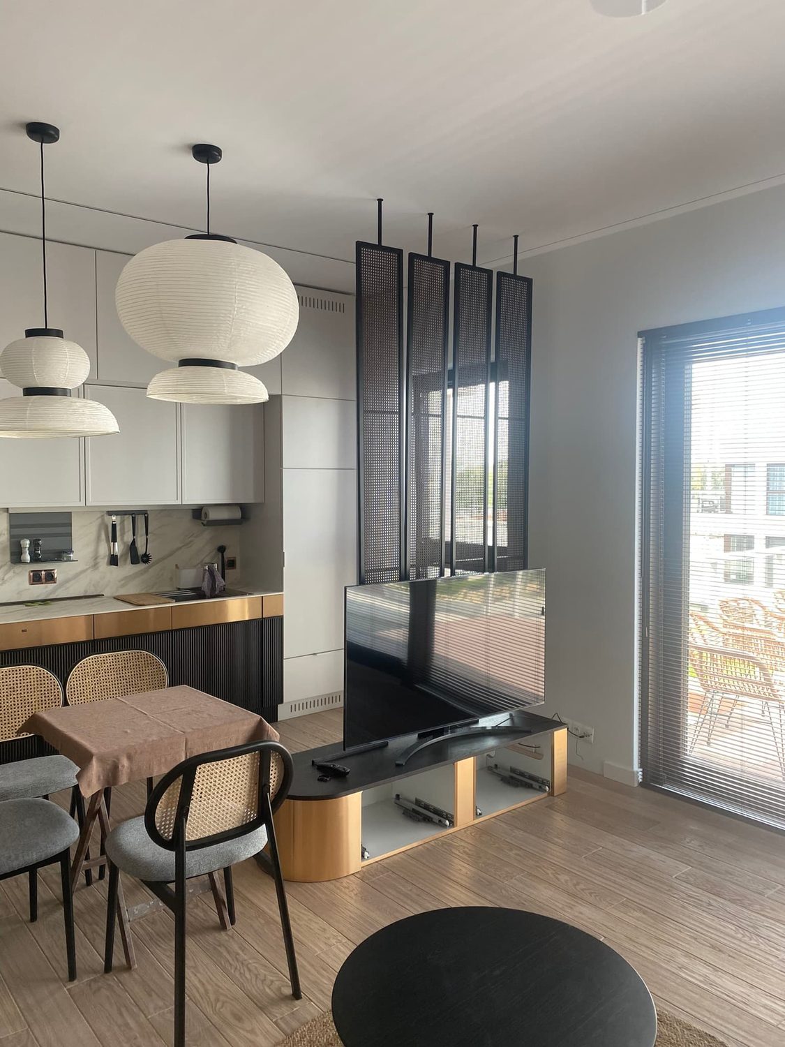 Realizacja dekoracji okiennych Astron Design